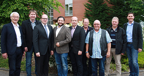 Vertreter der FDP im Landkreis Cloppenburg tauschten sich mit der Geschäftsführung über die Entwicklung des St. Josefs-Hospitals aus (v.l.n.r): Hans Marquart (Ortsvorsitzender Löningen), Uwe Behrens (Kreistagsmitglied), Michael gr. Hackmann (Geschäft